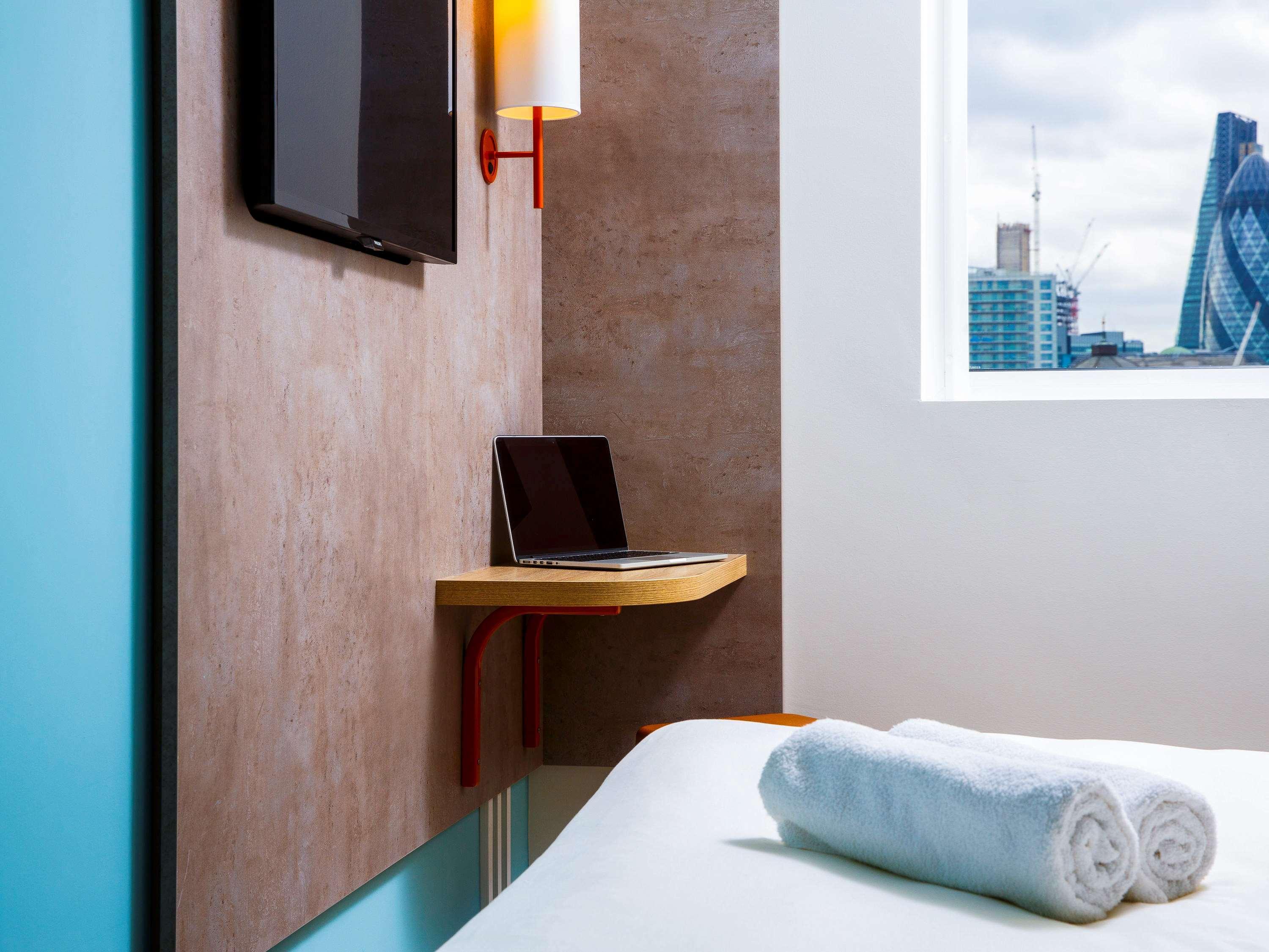 Ibis Budget London Whitechapel - Brick Lane Hotel Екстериор снимка