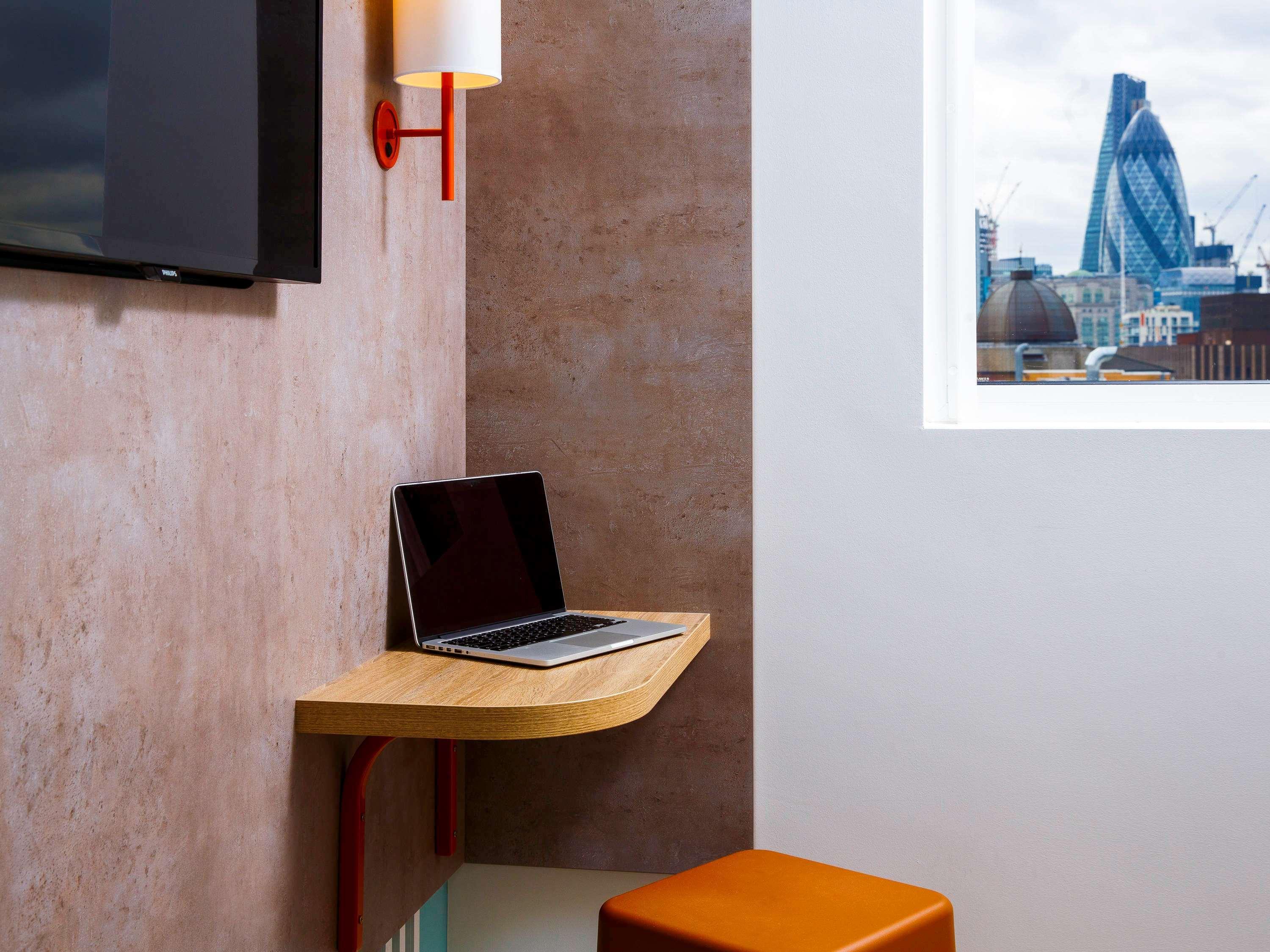 Ibis Budget London Whitechapel - Brick Lane Екстериор снимка