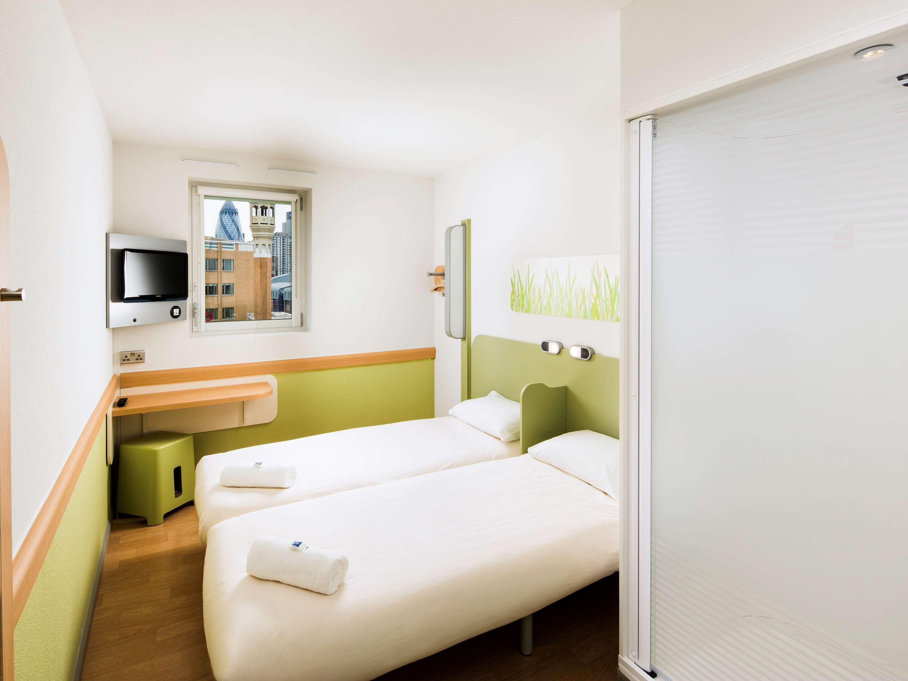 Ibis Budget London Whitechapel - Brick Lane Екстериор снимка